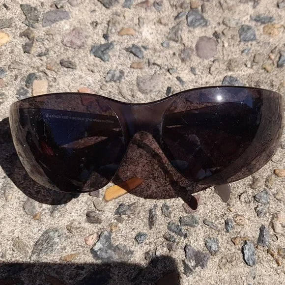 Sunglasses, onsite safety Australia - Picture 1 of 3